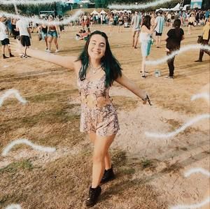 Meet your Posher, Isabella